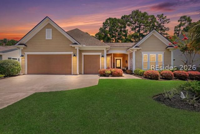 8 Waxwing Ct, Bluffton, SC 29910