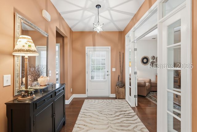 8 Waxwing Ct, Bluffton, SC 29910