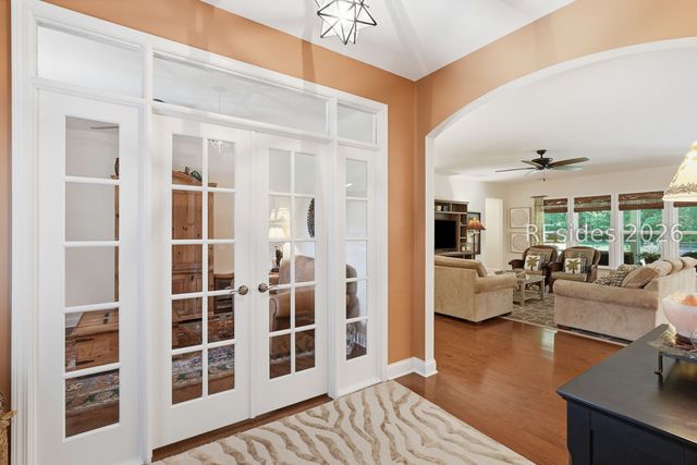 8 Waxwing Ct, Bluffton, SC 29910