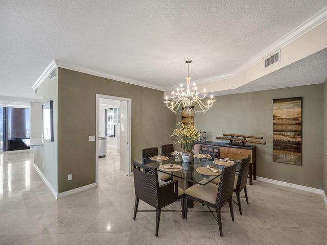 700 Ocean Royale 401, Juno Beach, FL 33408
