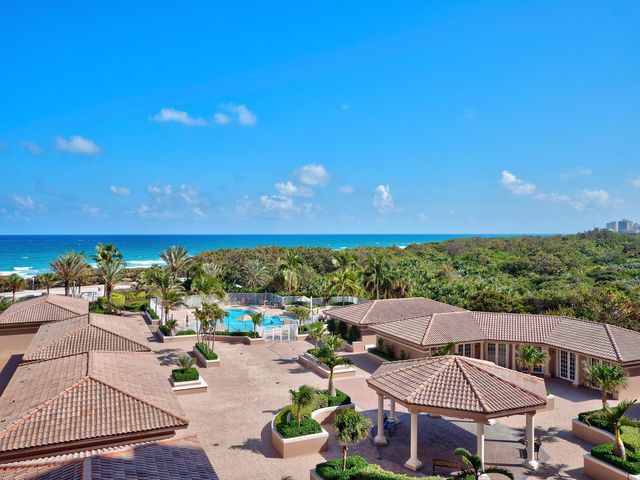 700 Ocean Royale 401, Juno Beach, FL 33408