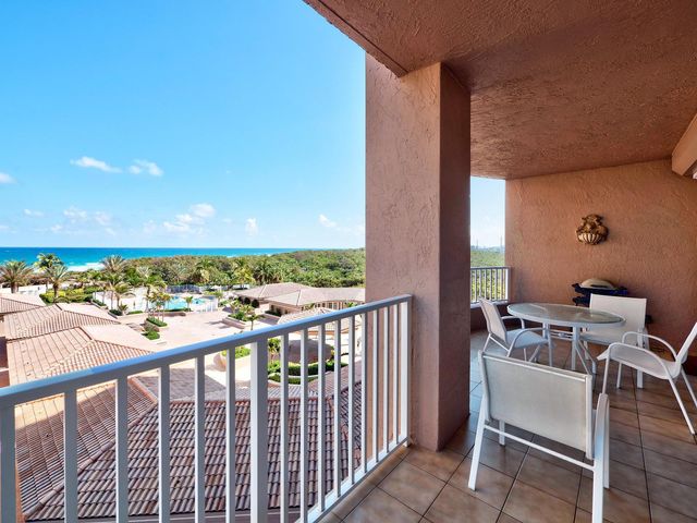 700 Ocean Royale 401, Juno Beach, FL 33408