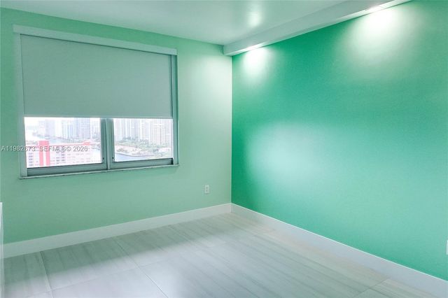 1985 S Ocean Drive 22E, Hallandale Beach, FL 33009