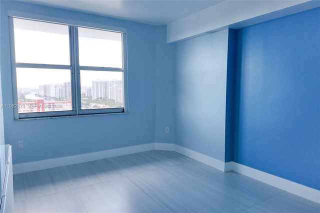 1985 S Ocean Drive 22E, Hallandale Beach, FL 33009