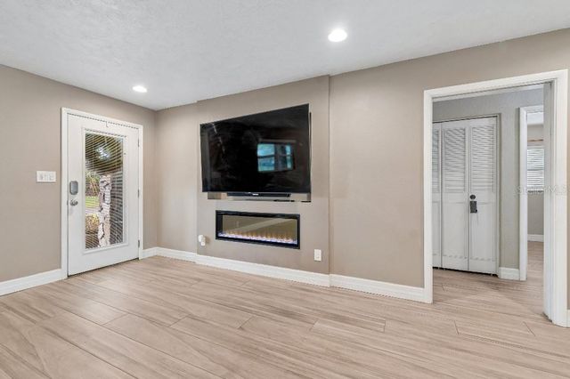 1611 SUNNYHILLS DRIVE, Brandon, FL 33510