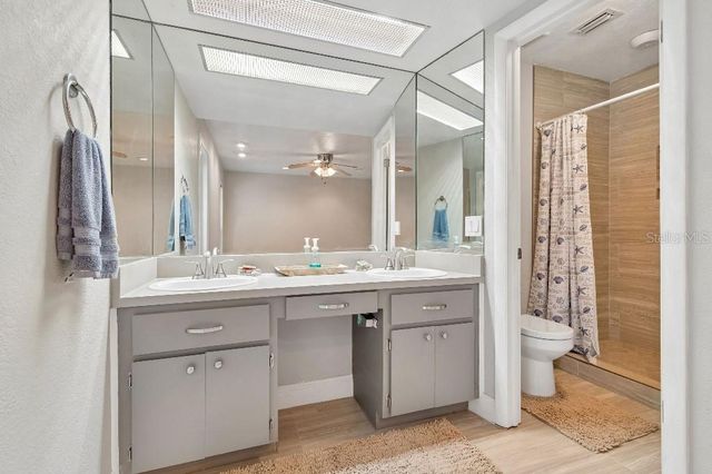 1611 SUNNYHILLS DRIVE, Brandon, FL 33510