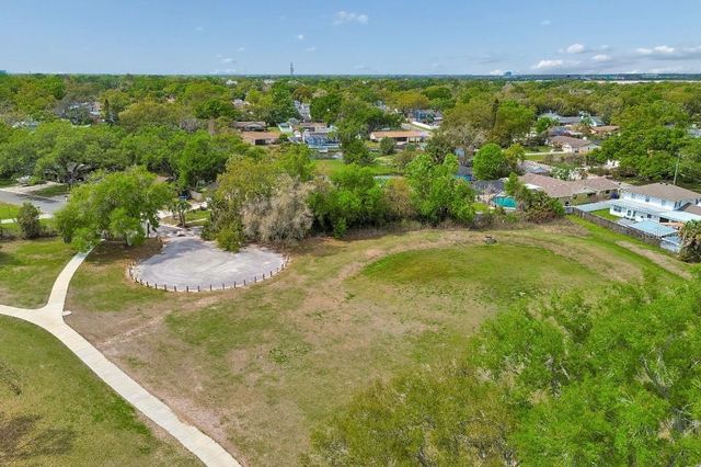 1611 SUNNYHILLS DRIVE, Brandon, FL 33510