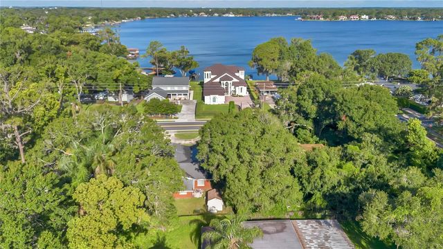 9727 BEAR LAKE ROAD, Apopka, FL 32703