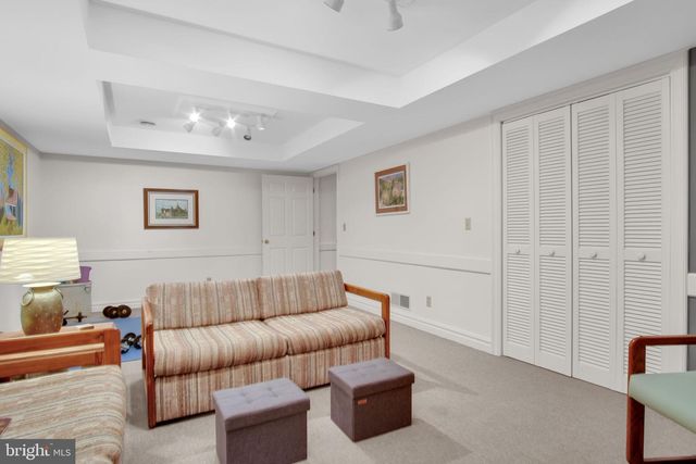 223 W LISBURN RD, Mechanicsburg, PA 17055
