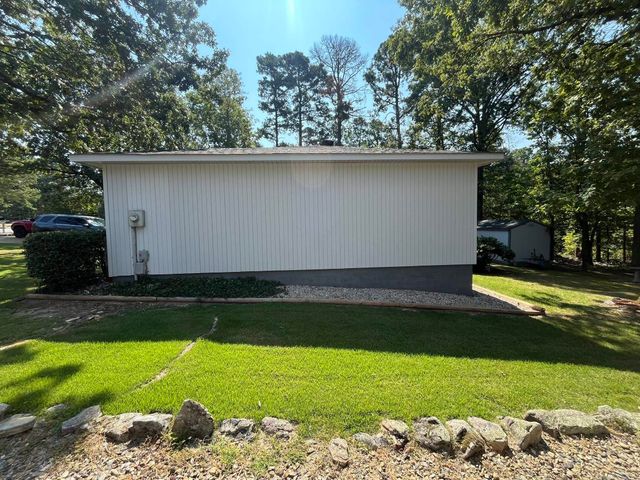 55 Alicante Road, Hot Springs Village, AR 71909