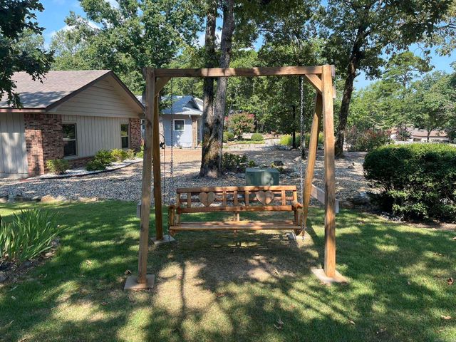 55 Alicante Road, Hot Springs Village, AR 71909