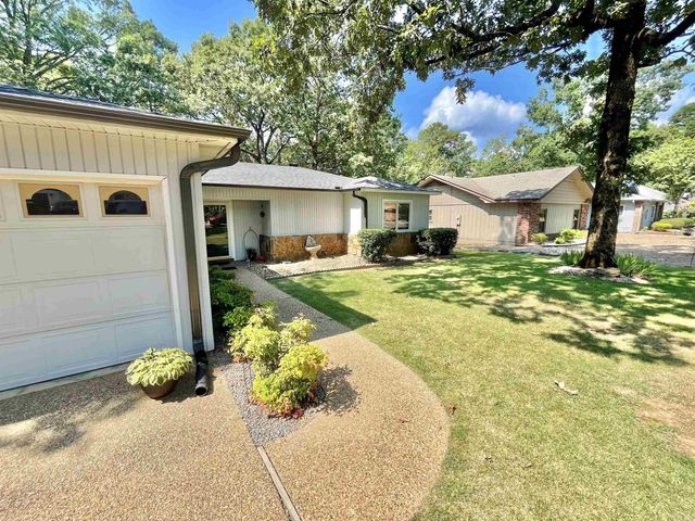 55 Alicante Road, Hot Springs Village, AR 71909