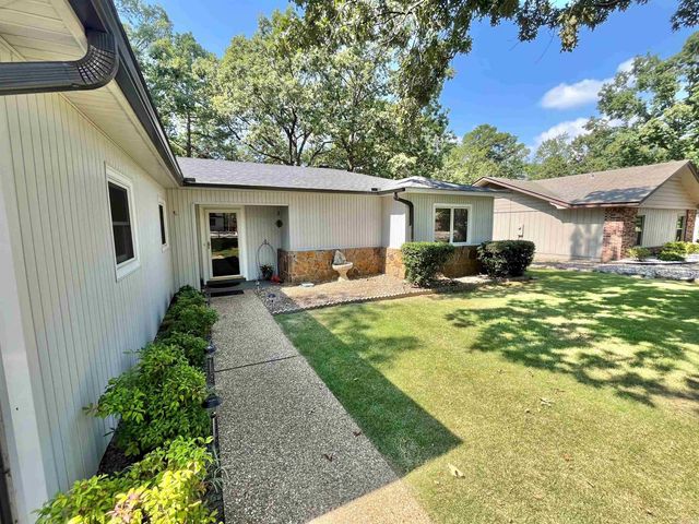 55 Alicante Road, Hot Springs Village, AR 71909