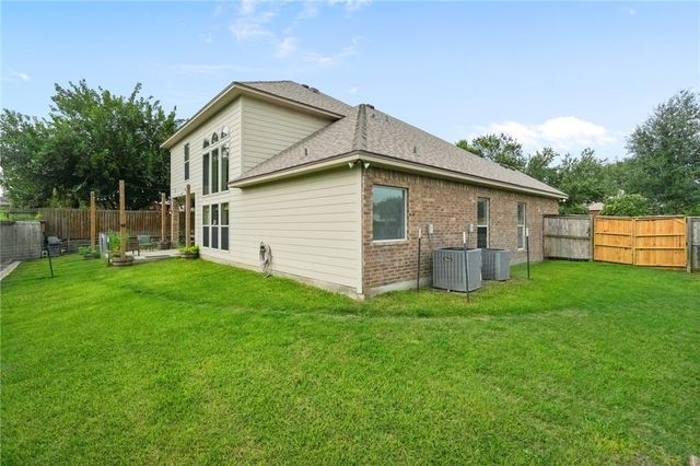 15210 Guadalupe River Dr, Corpus Christi, TX 78410