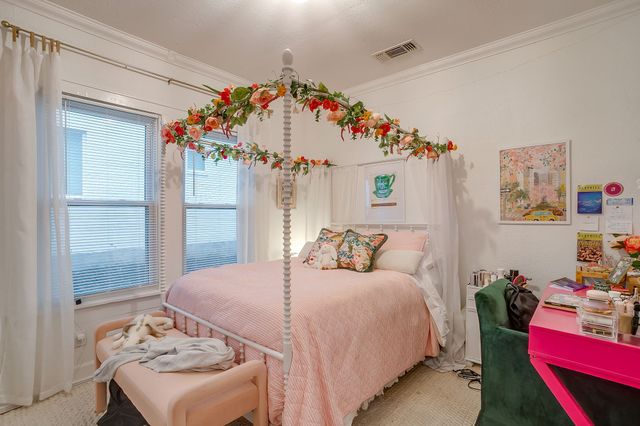 2544 S University Drive, Fort Worth, TX 76109