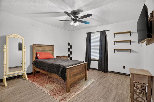 1017 County Road 3555, Paradise, TX 76073