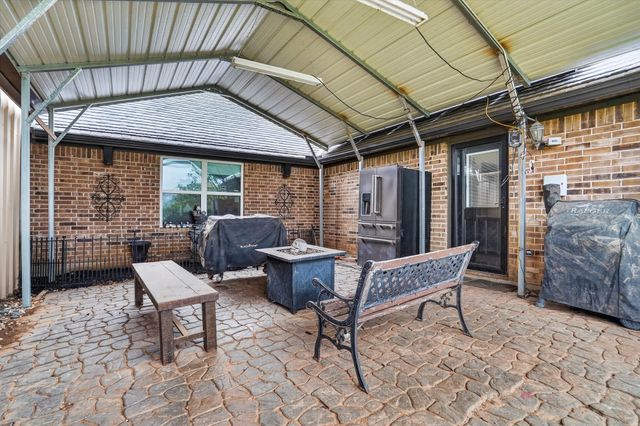 1017 County Road 3555, Paradise, TX 76073