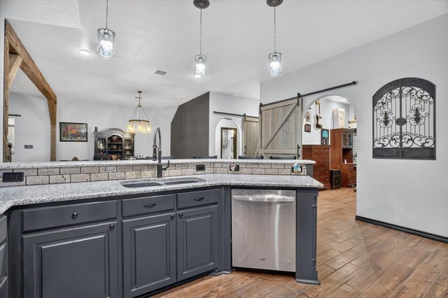 1017 County Road 3555, Paradise, TX 76073