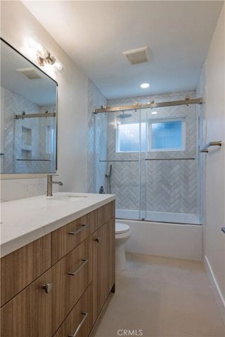 815 Park Avenue, Laguna Beach, CA 92651