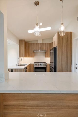 815 Park Avenue, Laguna Beach, CA 92651