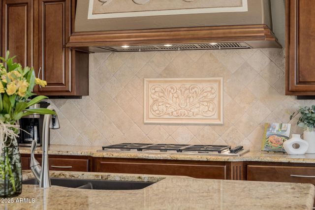 2312 N STEELE Circle, Mesa, AZ 85207