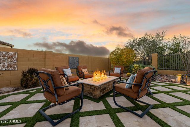 2312 N STEELE Circle, Mesa, AZ 85207