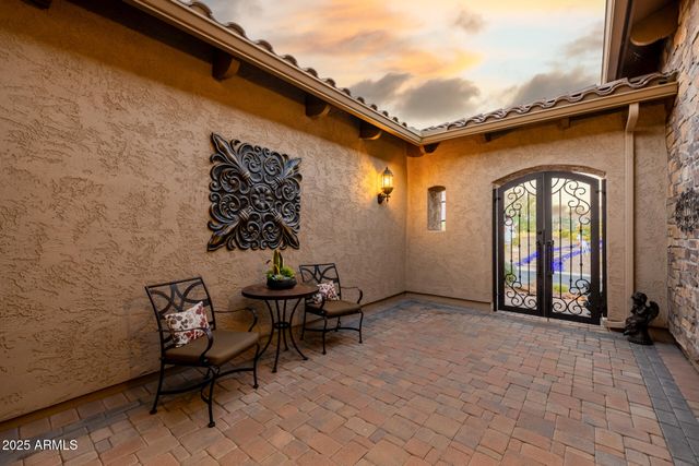 2312 N STEELE Circle, Mesa, AZ 85207