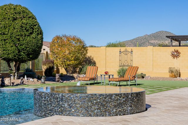 2312 N STEELE Circle, Mesa, AZ 85207