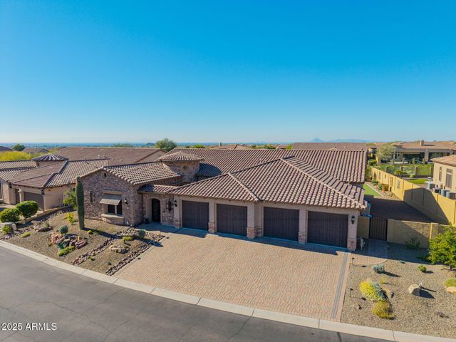 2312 N STEELE Circle, Mesa, AZ 85207