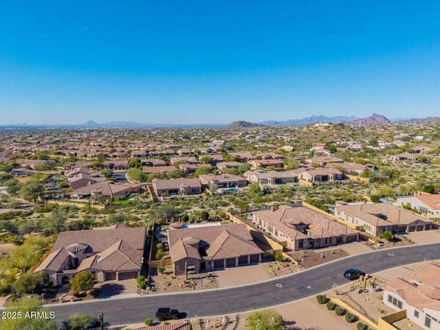 2312 N STEELE Circle, Mesa, AZ 85207