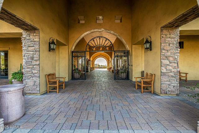 2312 N STEELE Circle, Mesa, AZ 85207