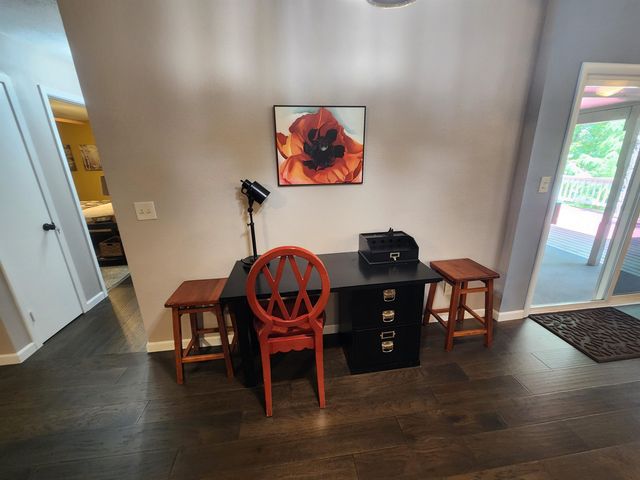 45 W Lakeshore Drive, Cherokee Village, AR 72529