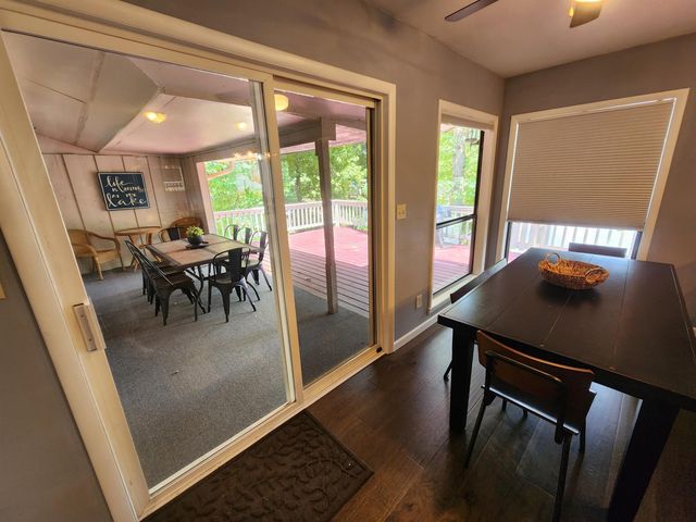 45 W Lakeshore Drive, Cherokee Village, AR 72529