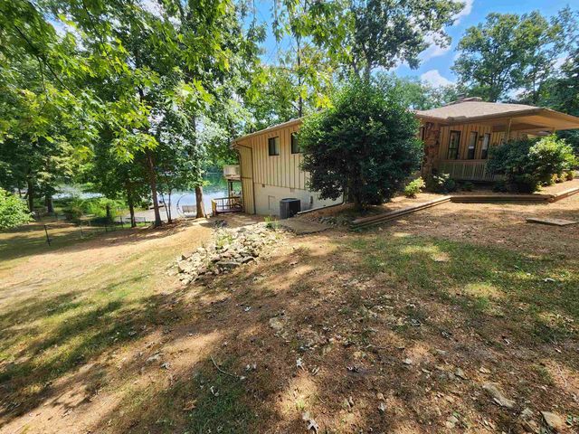 45 W Lakeshore Drive, Cherokee Village, AR 72529