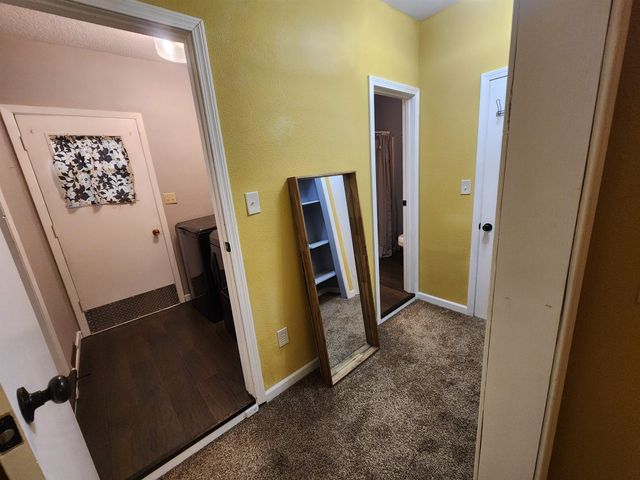 45 W Lakeshore Drive, Cherokee Village, AR 72529