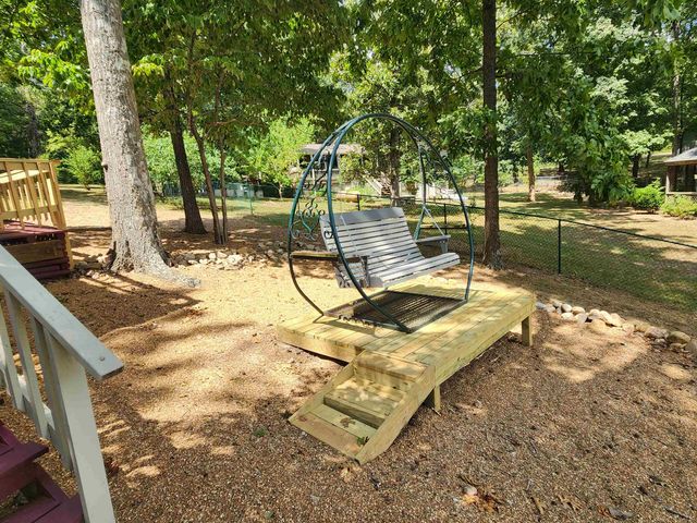 45 W Lakeshore Drive, Cherokee Village, AR 72529