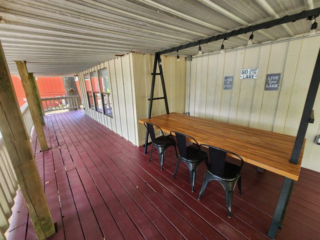 45 W Lakeshore Drive, Cherokee Village, AR 72529