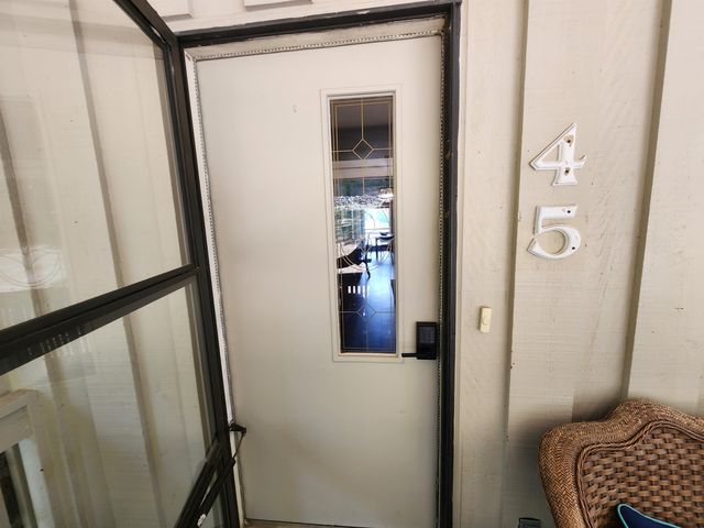 45 W Lakeshore Drive, Cherokee Village, AR 72529