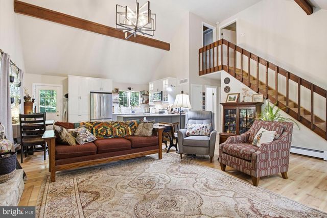85 WALKER ST, Chadds Ford, PA 19317