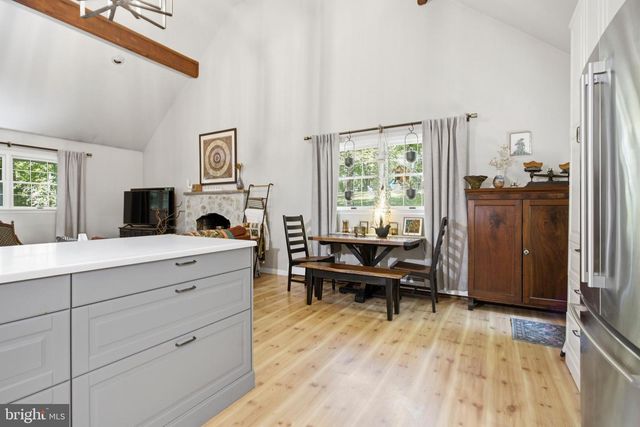 85 WALKER ST, Chadds Ford, PA 19317