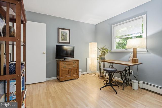 85 WALKER ST, Chadds Ford, PA 19317