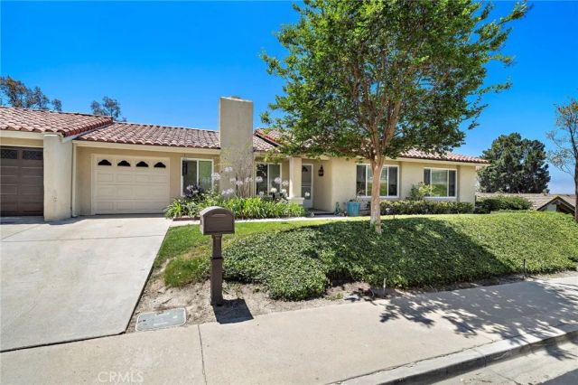28122 Via Congora, Mission Viejo, CA 92692