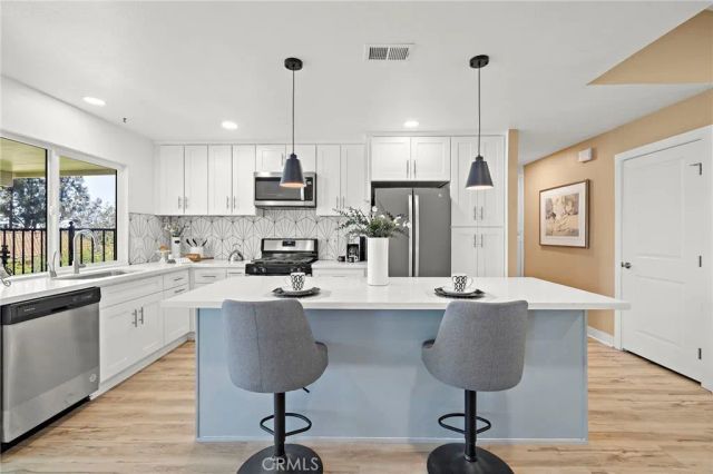 28122 Via Congora, Mission Viejo, CA 92692