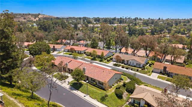 28122 Via Congora, Mission Viejo, CA 92692