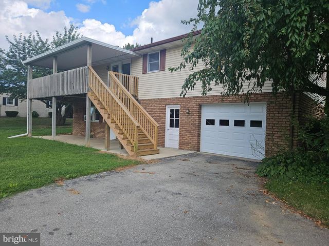 640 BOLLINGER RD, Littlestown, PA 17340