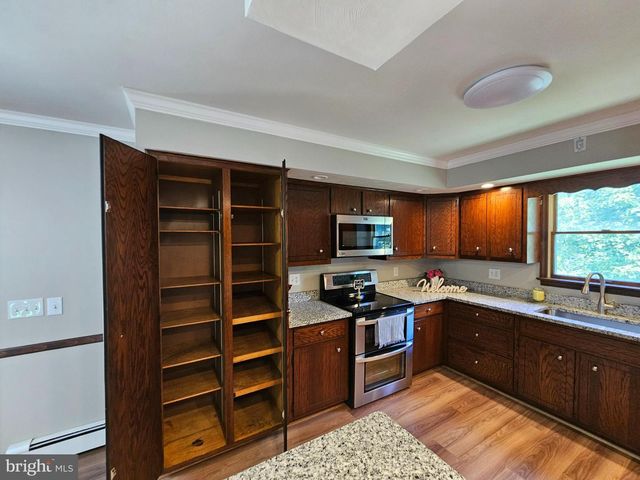 640 BOLLINGER RD, Littlestown, PA 17340