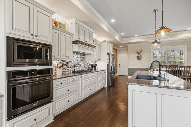 144 West Mountain View Circle, Hot Springs, AR 71913