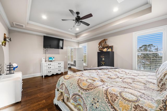 144 West Mountain View Circle, Hot Springs, AR 71913