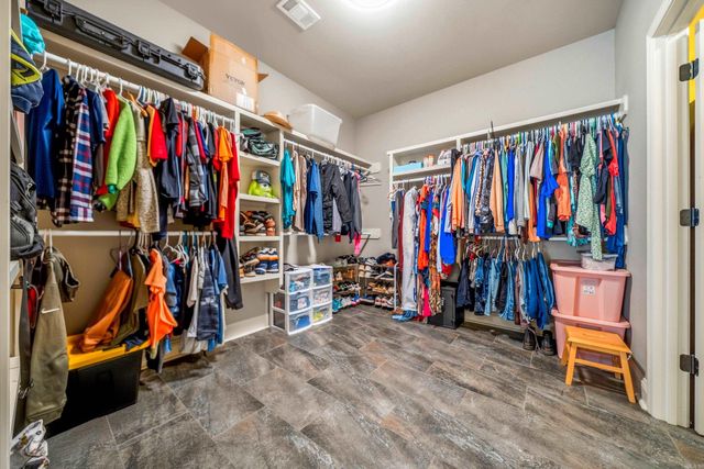 144 West Mountain View Circle, Hot Springs, AR 71913