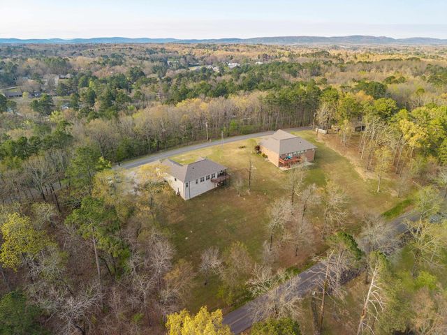 144 West Mountain View Circle, Hot Springs, AR 71913